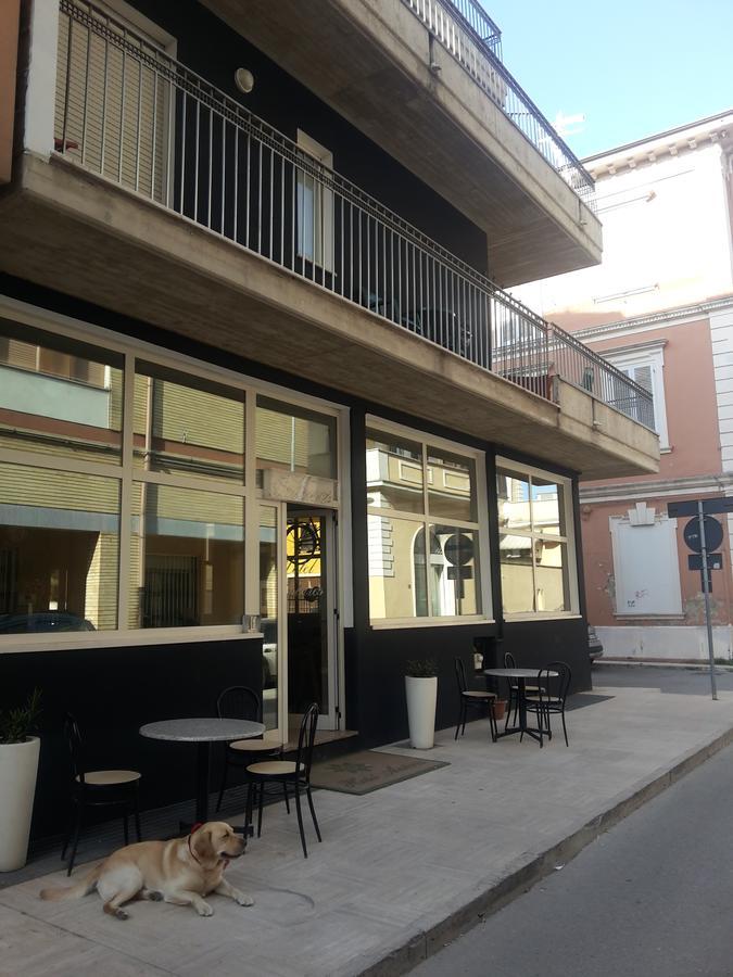Hotel Antares Garni Giulianova Exteriör bild
